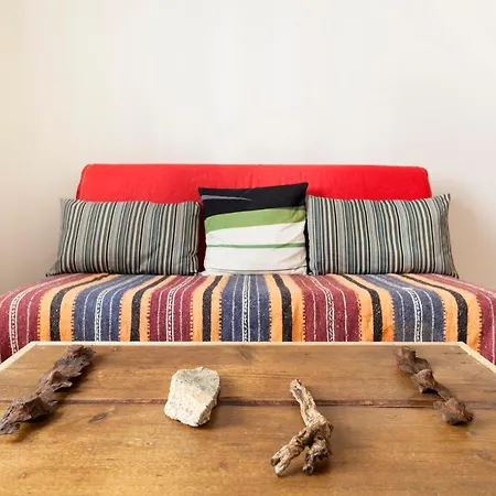 One-bedroom Park Flat *